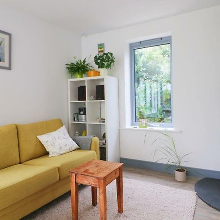 Modern Holiday Home Central St Merryn 外观 照片