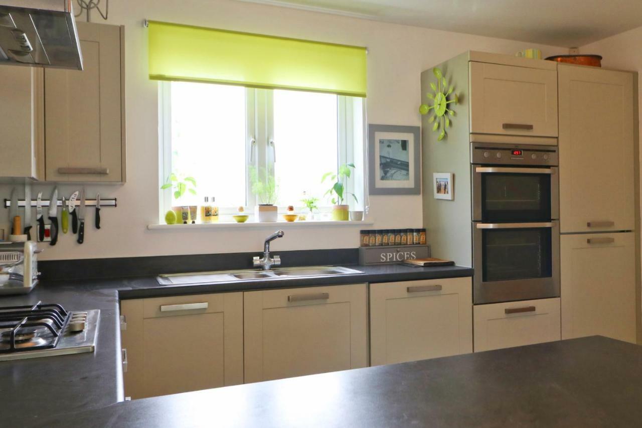 Modern Holiday Home Central St Merryn 外观 照片